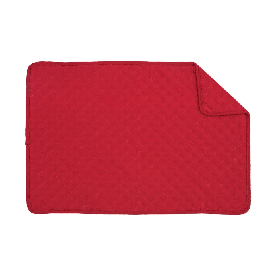 abbott_scarlet_quilted_ta_2.webp Abbott Scarlet Quilted Table Linens