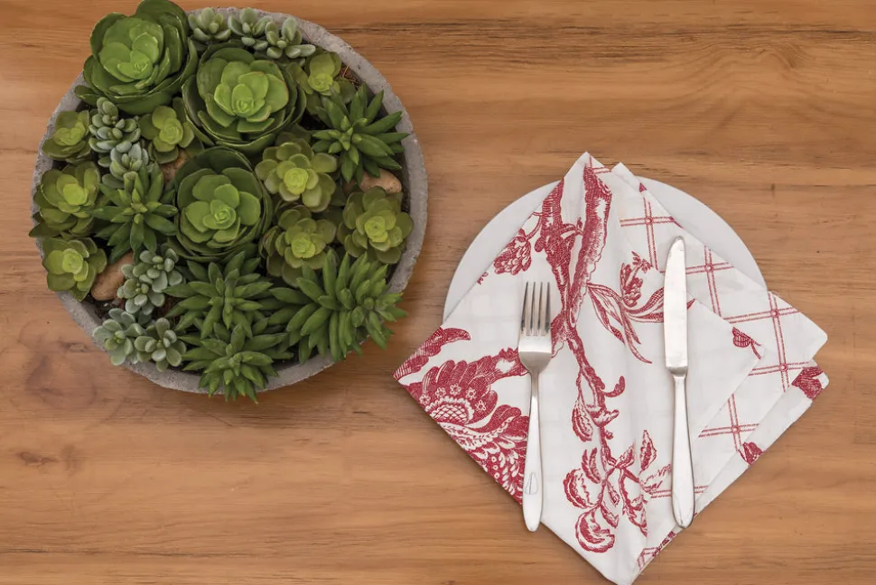 arcadia_crimson_table_lin_2.webp Arcadia Crimson Table Linens