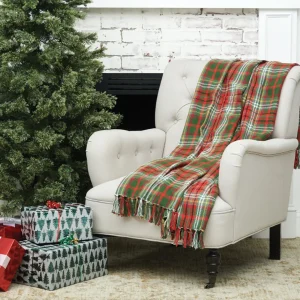 Axel Plaid Woven Throw