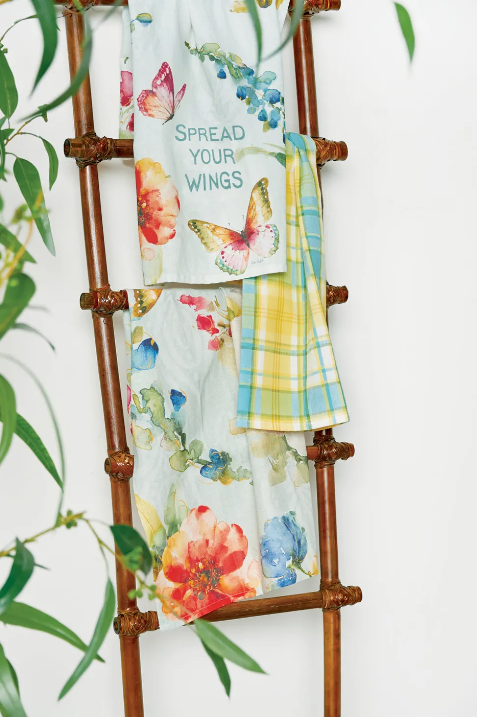 happy_and_free_butterfly__2.webp Happy and Free Butterfly Flour Sack Kitchen Towel