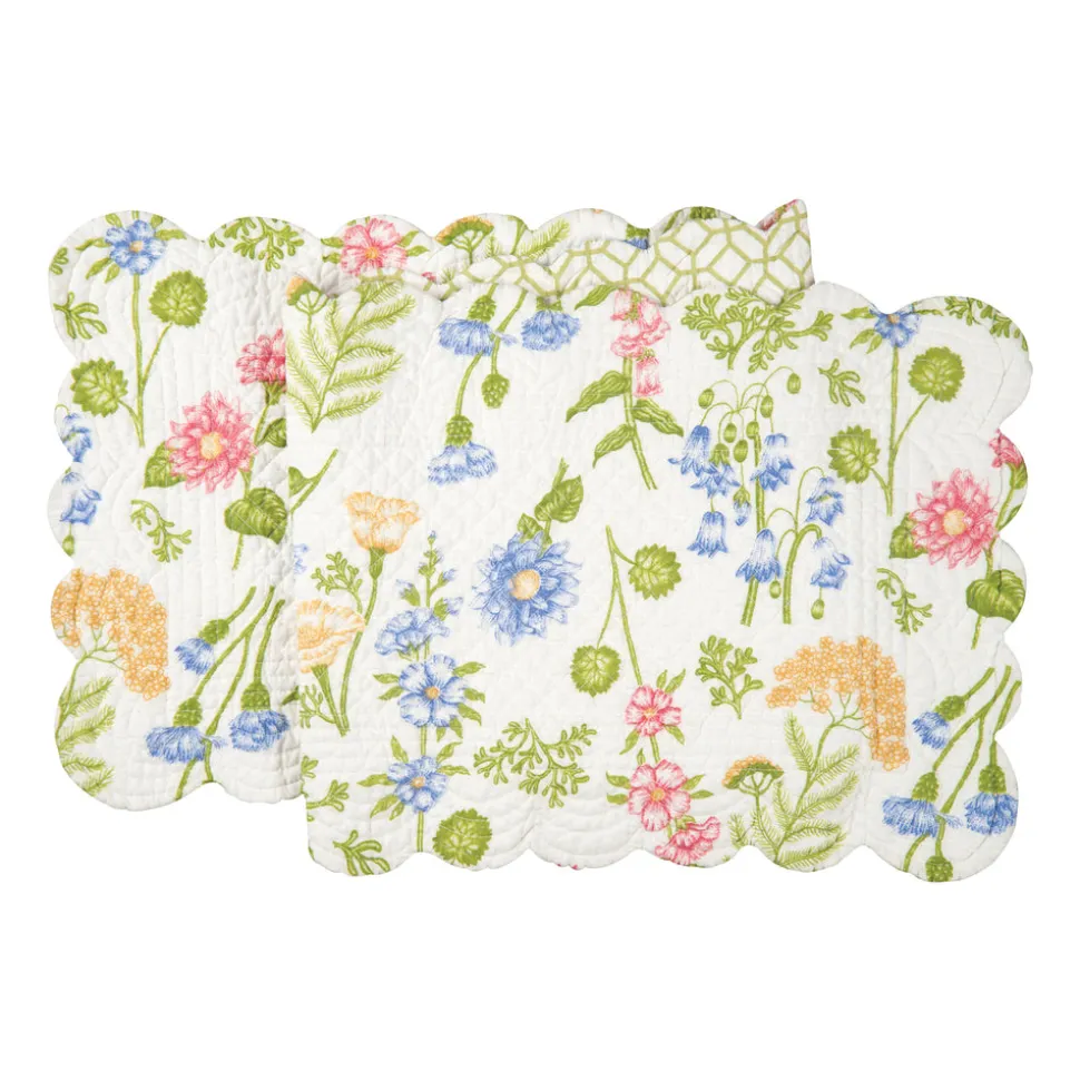 jeanette_quilted_table_li_2.webp Jeanette Quilted Table Linens