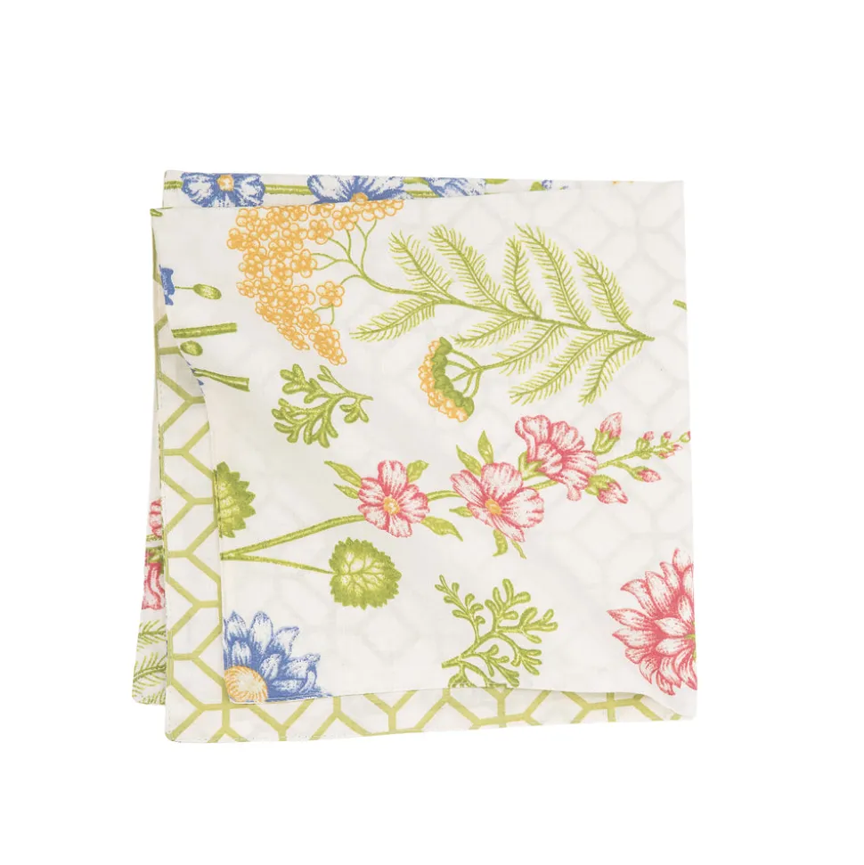 jeanette_quilted_table_li_3.webp Jeanette Quilted Table Linens