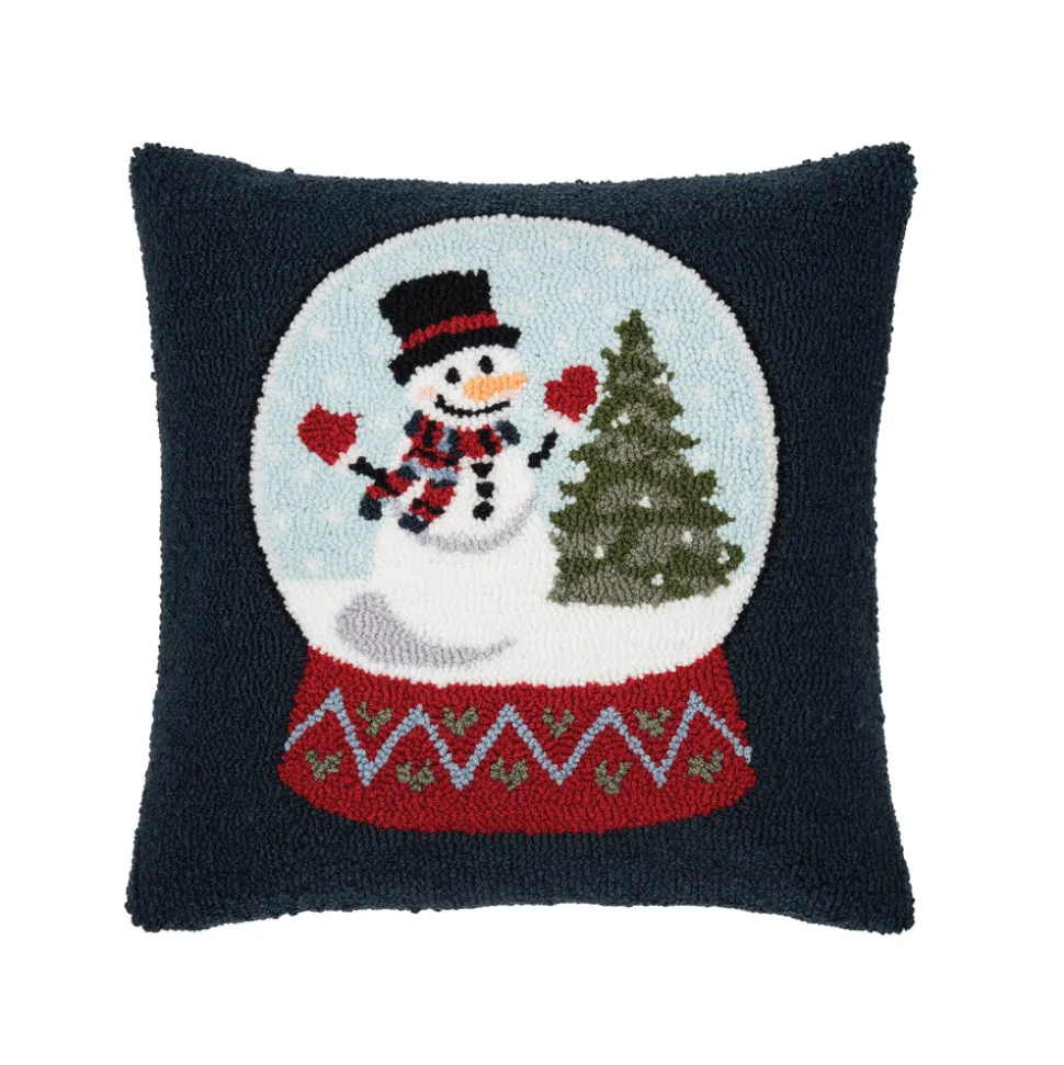 winter_snow_globe_hooked__0.webp Winter Snow Globe Hooked Pillow